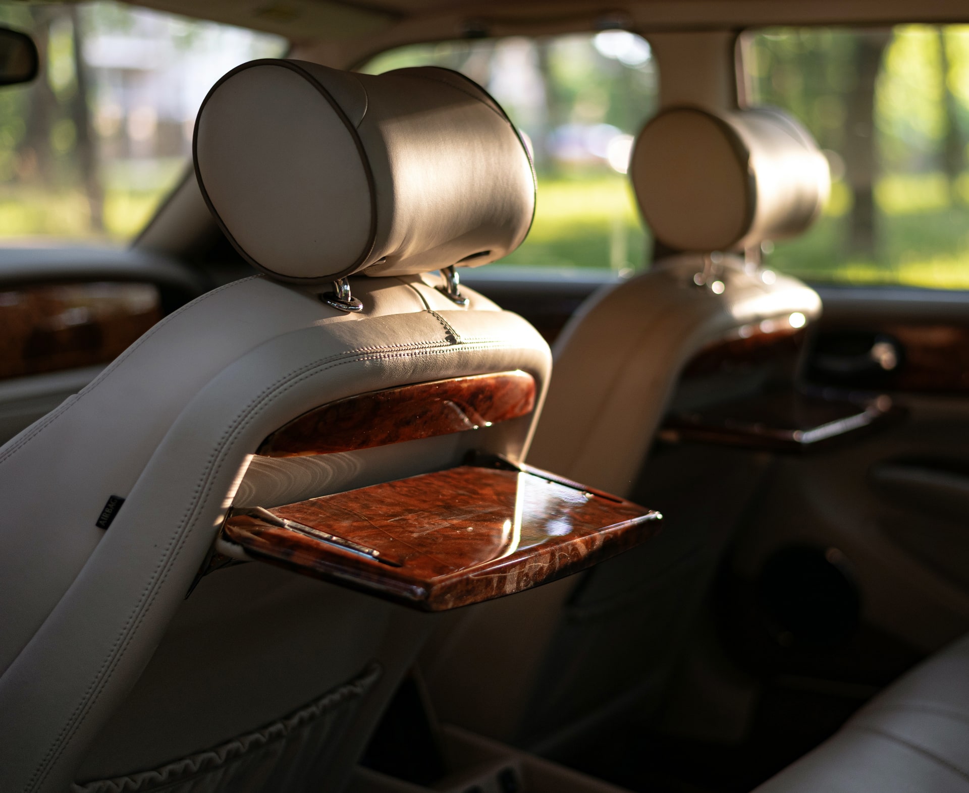 Exclusive service 1 Exclusive service