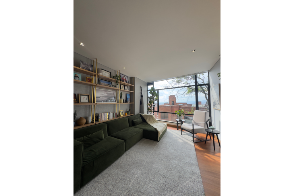 Apartamento en arriendo en Los Rosales Bogotá