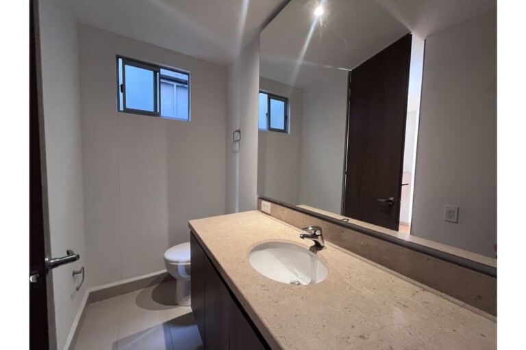 Apartamento en venta en Hayuelos Bogotá